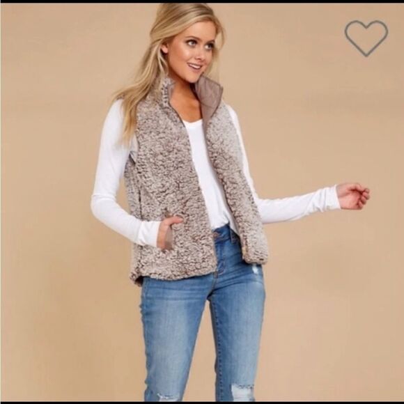 Thread & Supply Faux Sherpa Vest - Picture 1 of 11